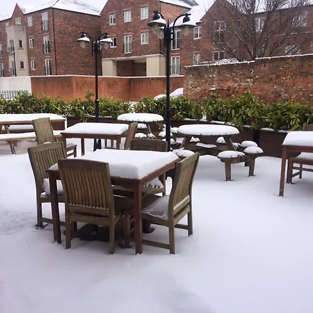 The Rose & Crown Bed & Breakfast 3*