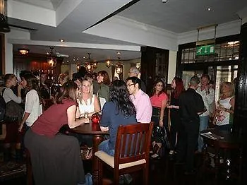 Bed & Breakfast The Rose & Crown 3*
