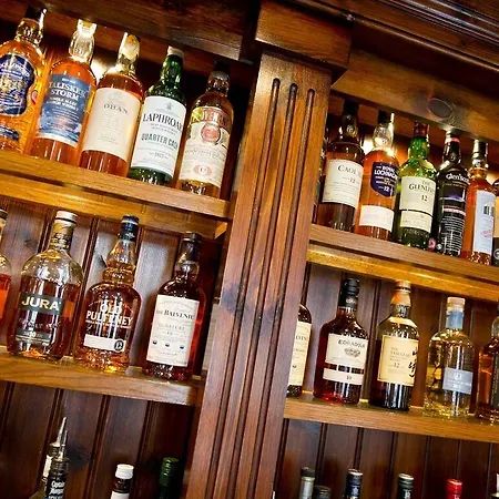 The Rose & Crown Bed & Breakfast