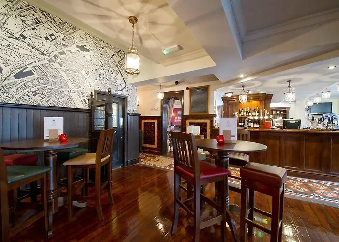 The Rose & Crown 3* York